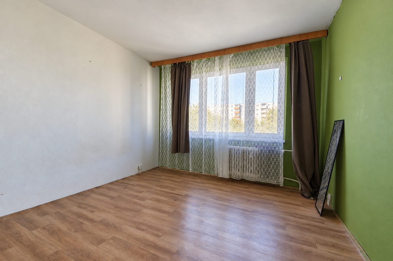 3 izbový byt s lodžiou, 64,60 m², Muškátova, Terasa – Obrázok 2